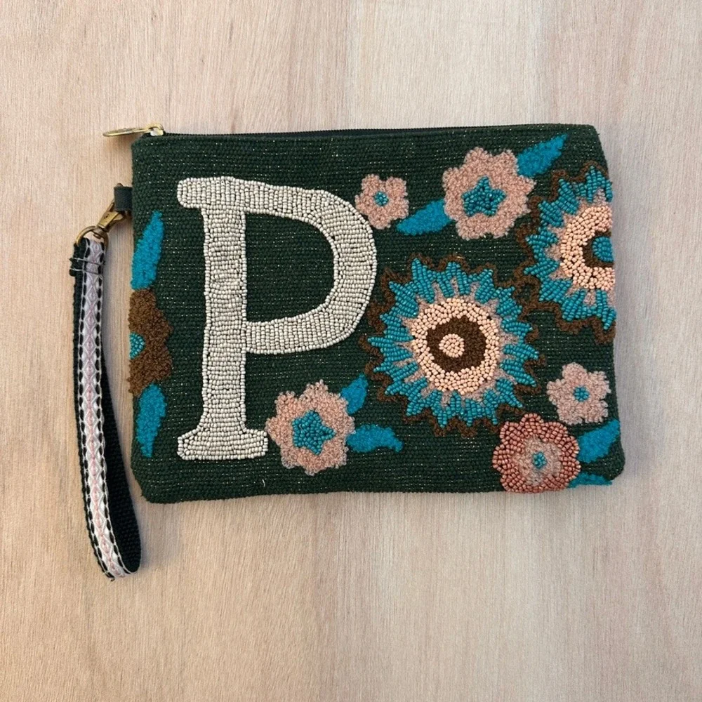 America & Beyond Beaded Initial Pouch Women Small Green Floral Wristlet P